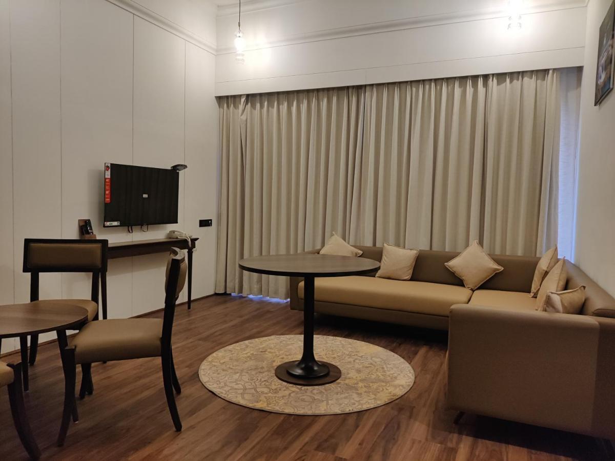 Bhanu The Fern Forest Resort & Spa, Jambughoda Exterior foto